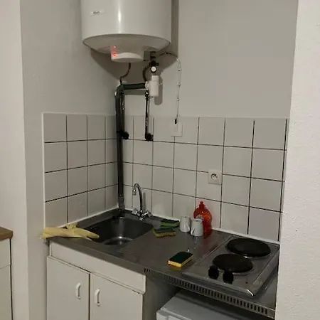 Studio 20 Plein Centre Wifi Orange Parking Prive Apartment